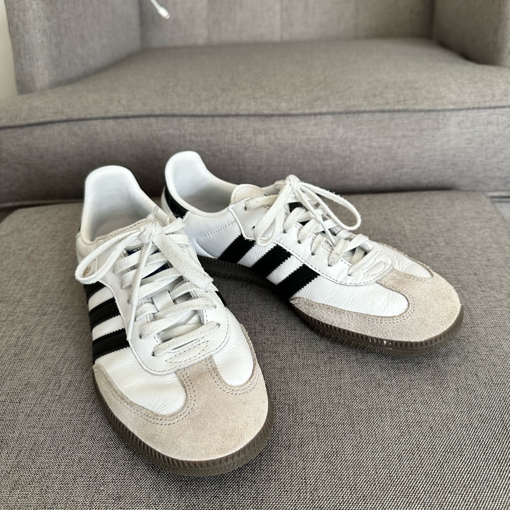 Adidas Sambas